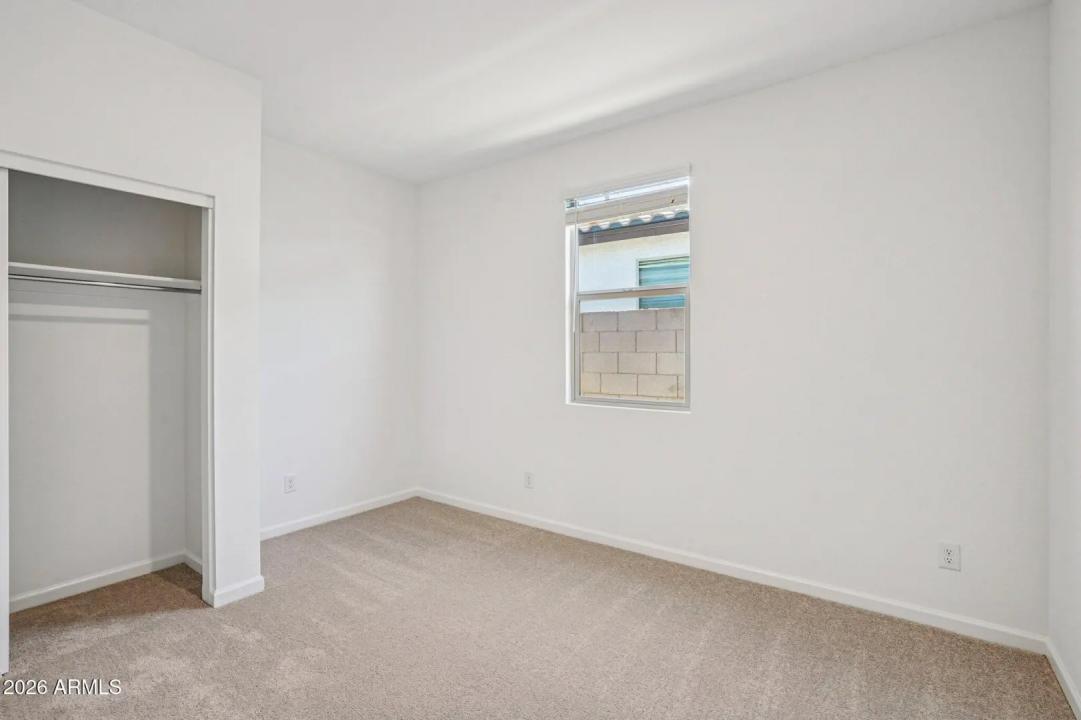 Real Estate Picture 19