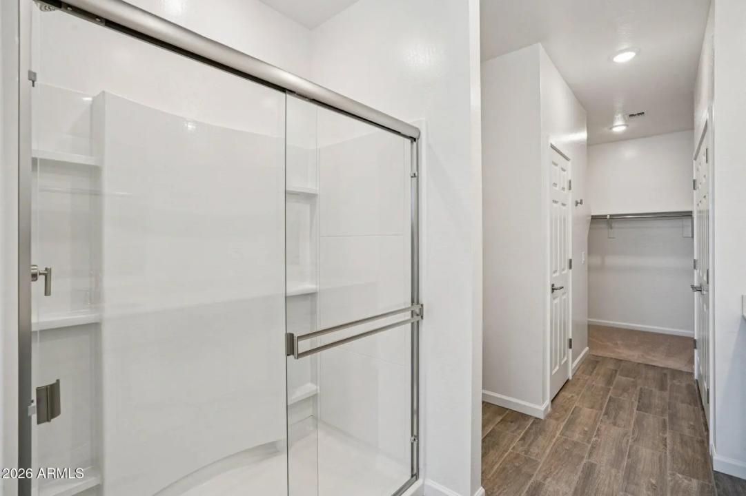 Real Estate Picture 27