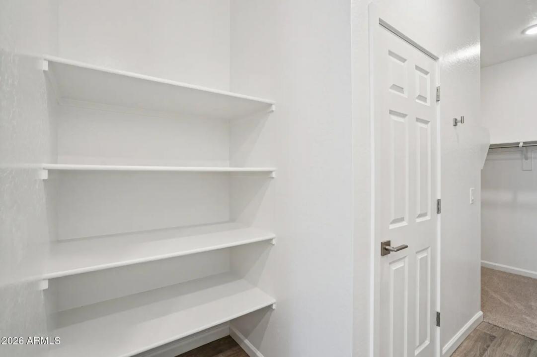 Real Estate Picture 28