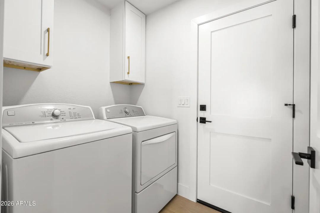 Real Estate Picture 25