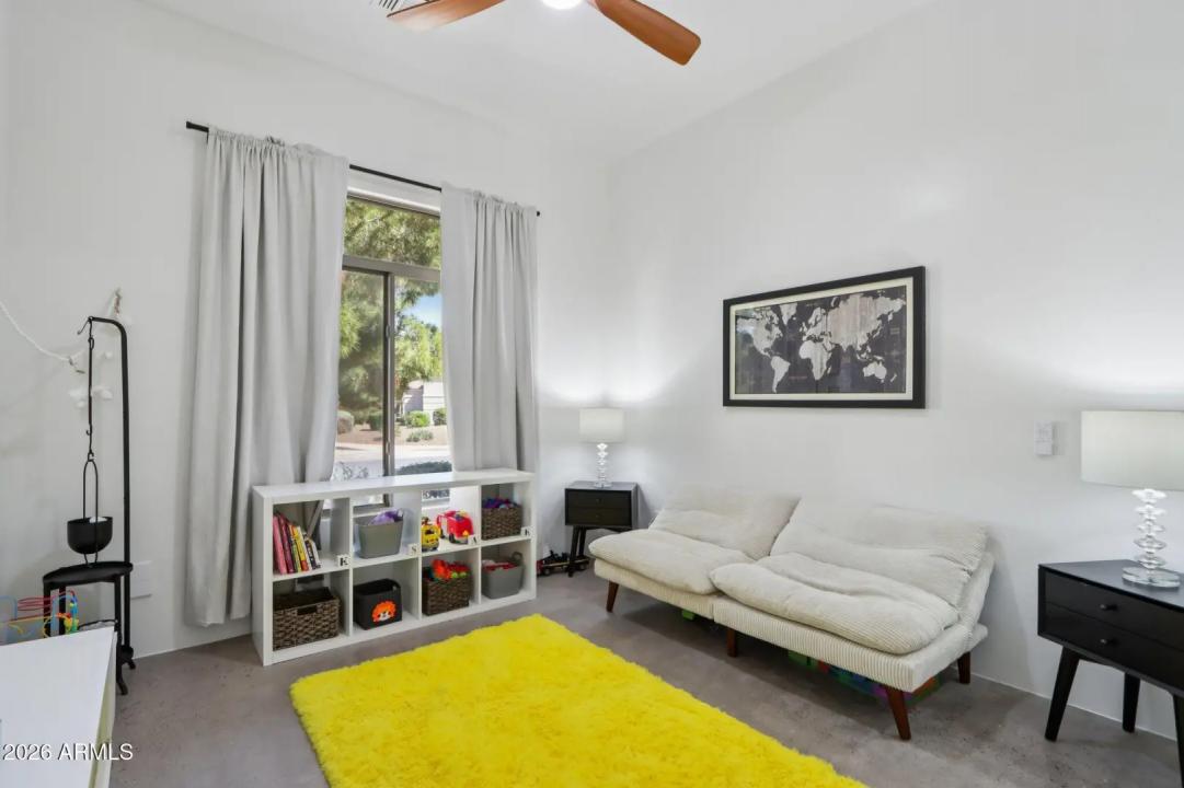 Real Estate Picture 26