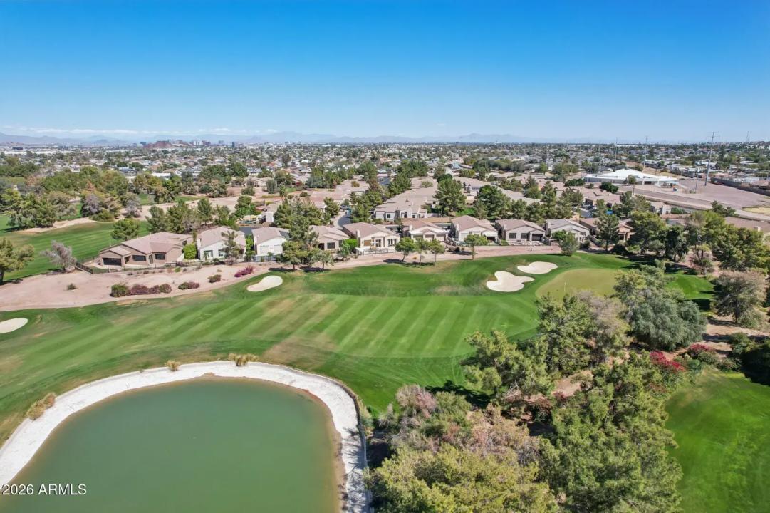 Real Estate Picture 39