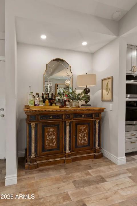 Real Estate Picture 19