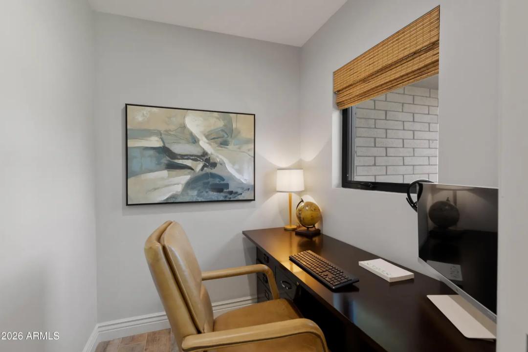 Real Estate Picture 22