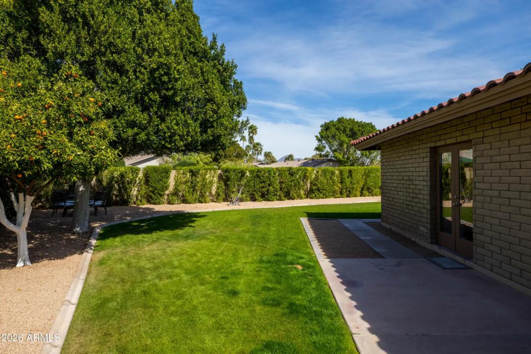 Real Estate Picture 33