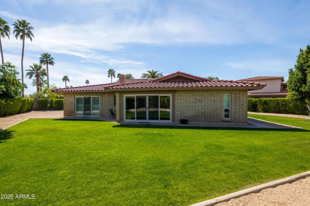 Real Estate Picture 30