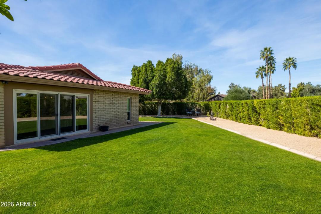 Real Estate Picture 37