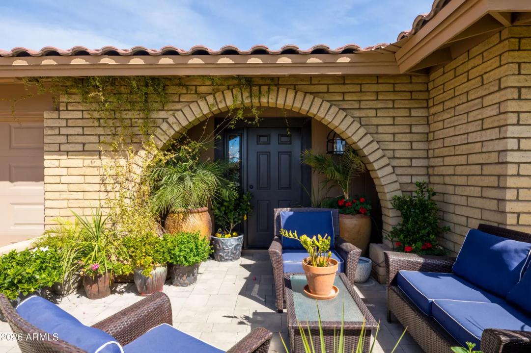 Real Estate Picture 2