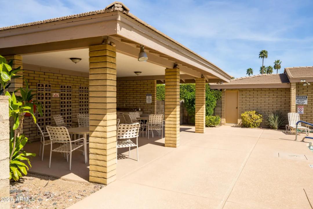 Real Estate Picture 42