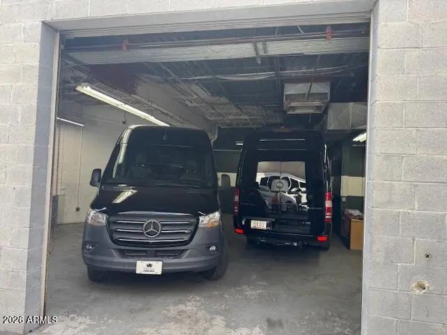 Real Estate Picture 10