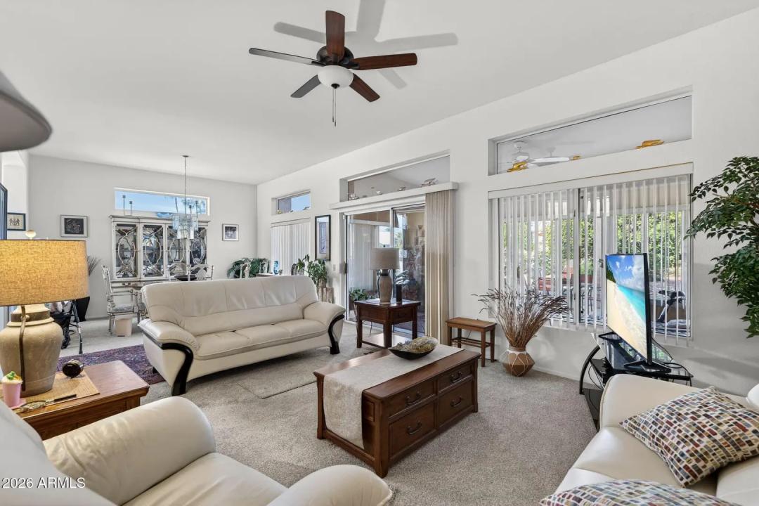 Real Estate Picture 5