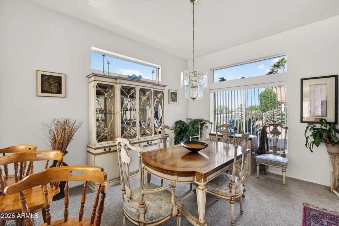 Real Estate Picture 8