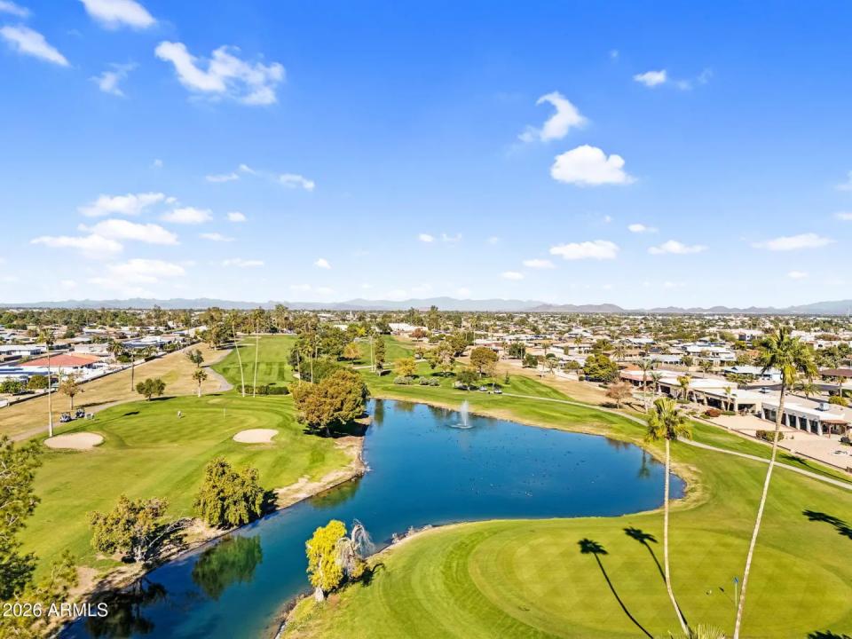 Real Estate Picture 22