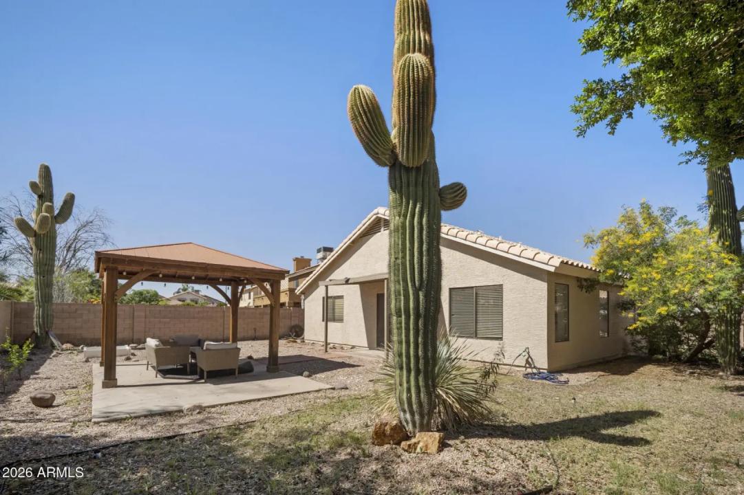 Real Estate Picture 27