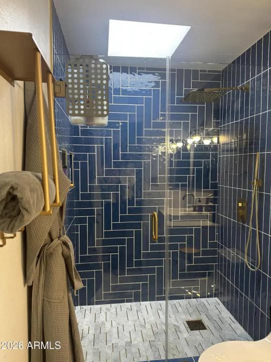 Real Estate Picture 5