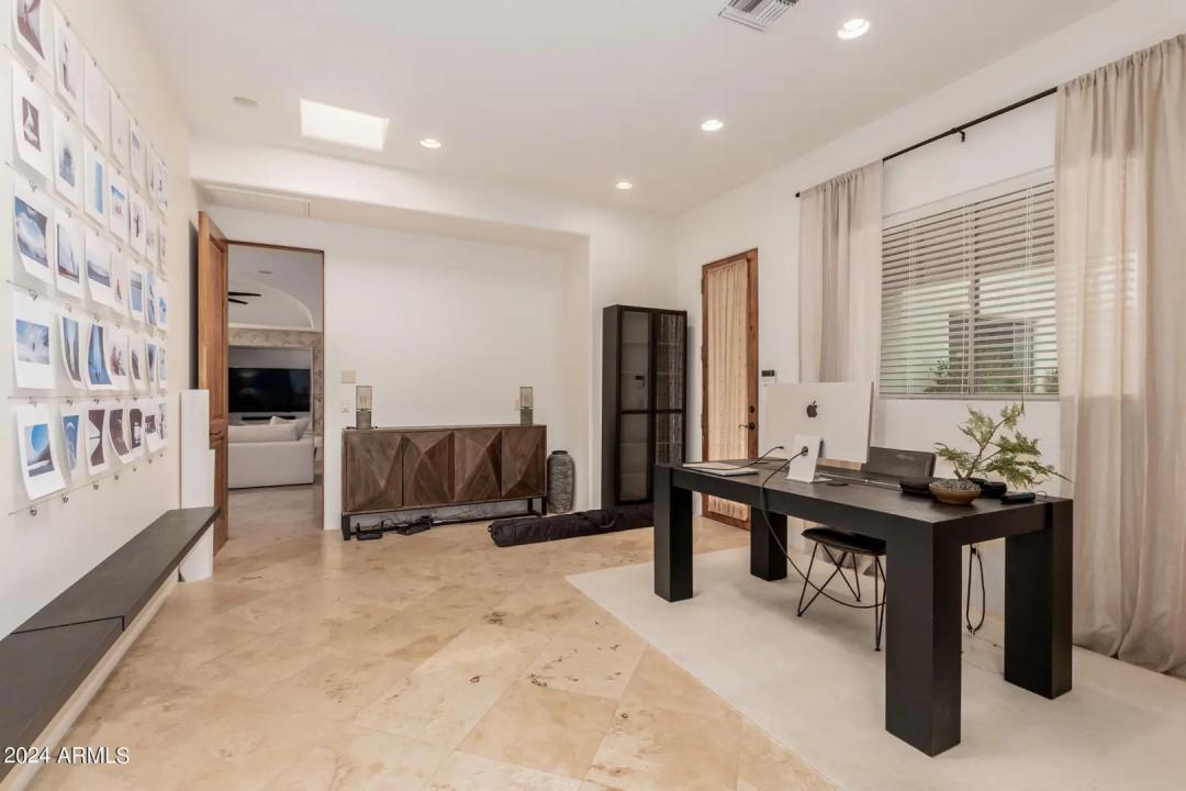 Real Estate Picture 23