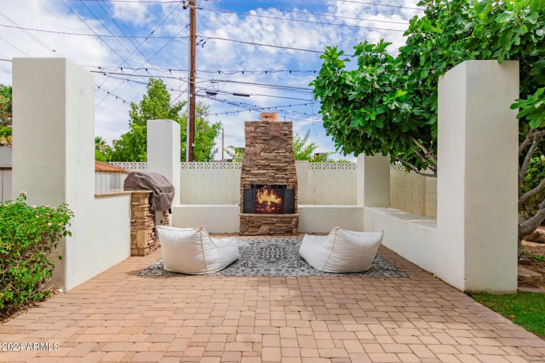 Real Estate Picture 33