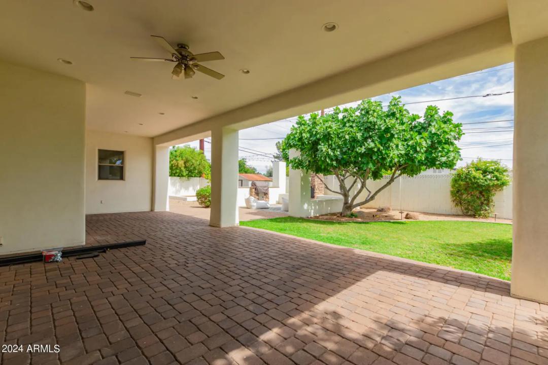 Real Estate Picture 39