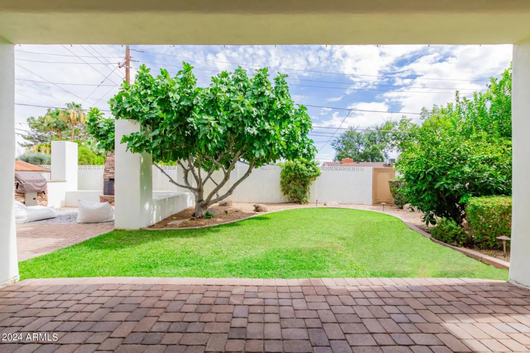 Real Estate Picture 40