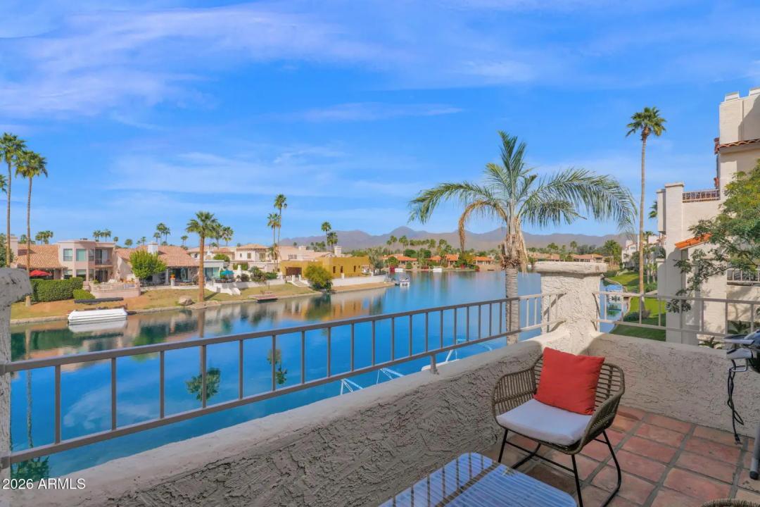 Real Estate Picture 18