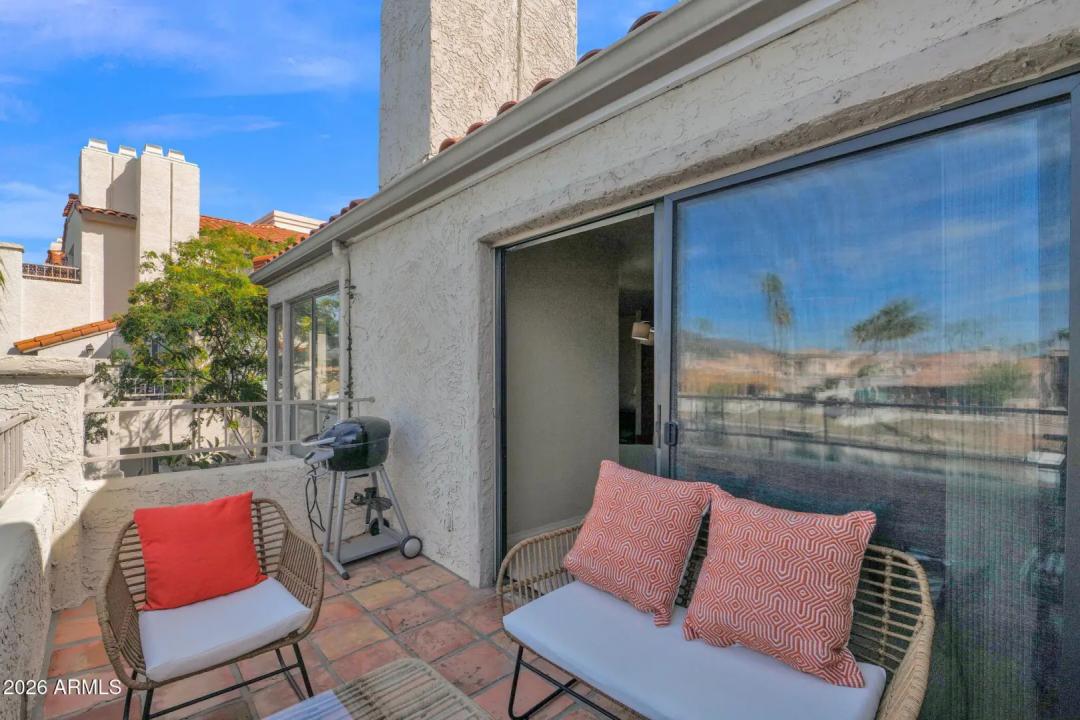 Real Estate Picture 20