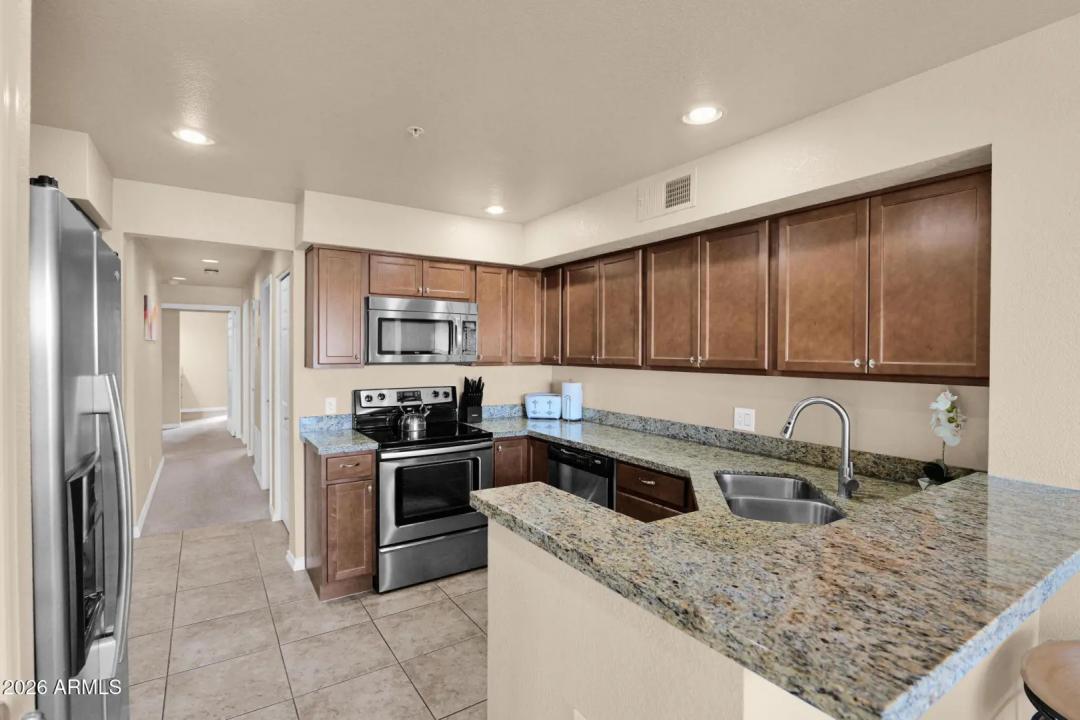 Real Estate Picture 13