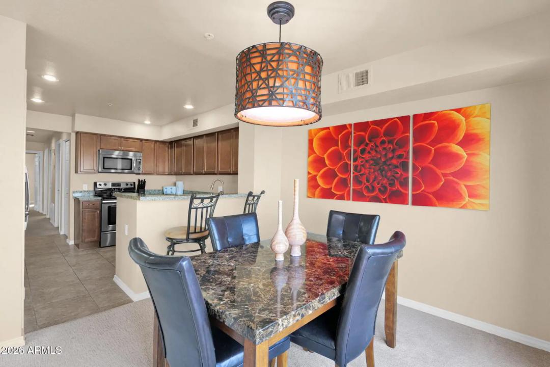 Real Estate Picture 11