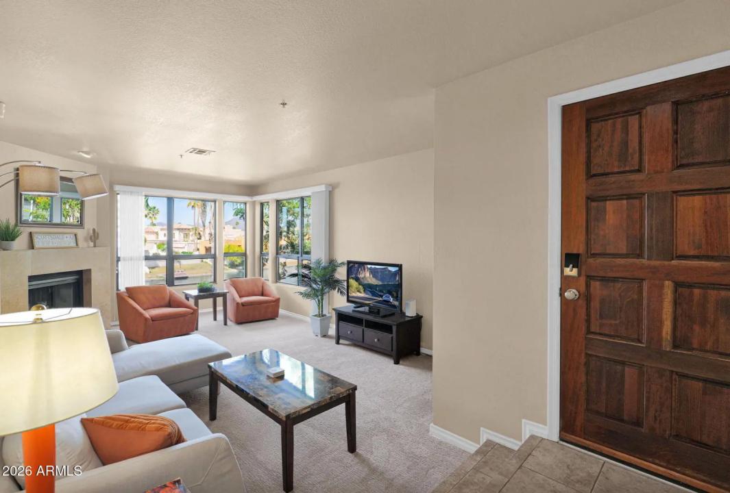 Real Estate Picture 5