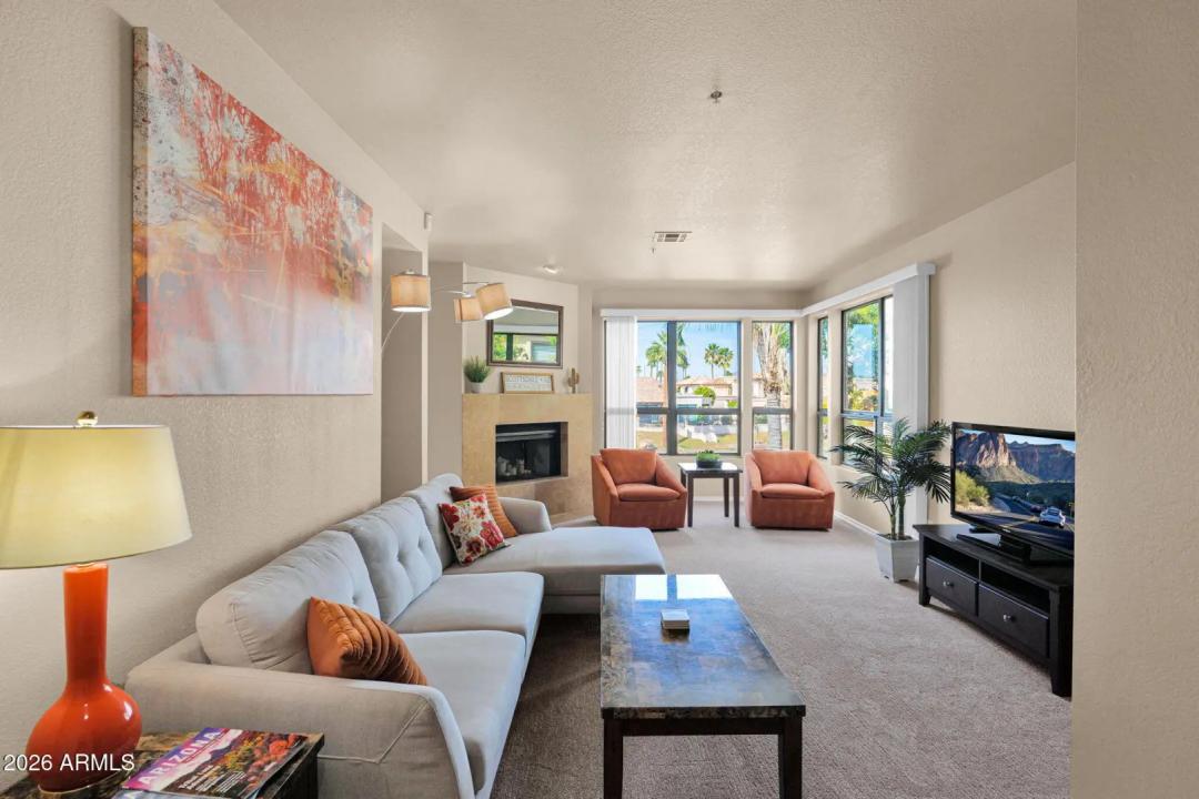 Real Estate Picture 7