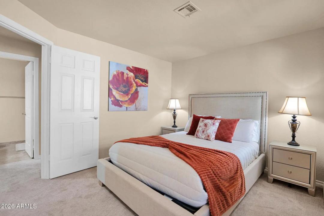 Real Estate Picture 21