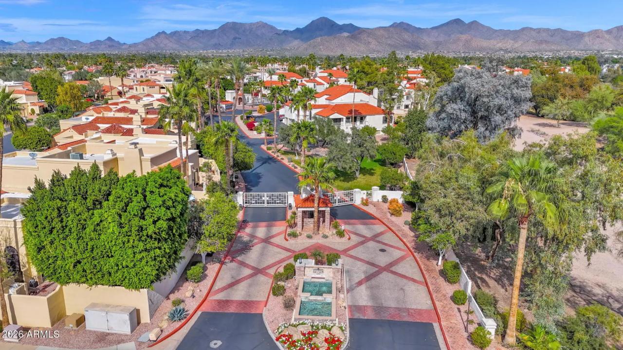 Real Estate Picture 35