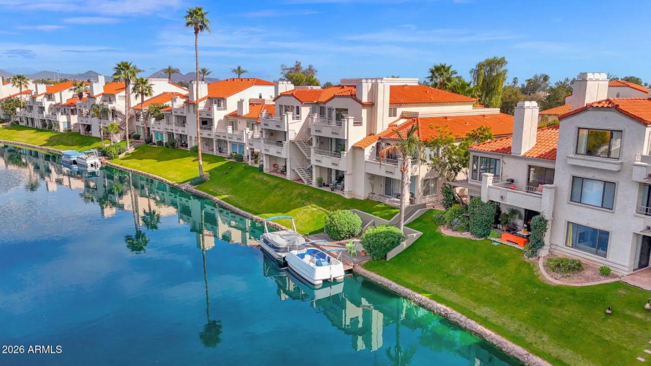 Real Estate Picture 1