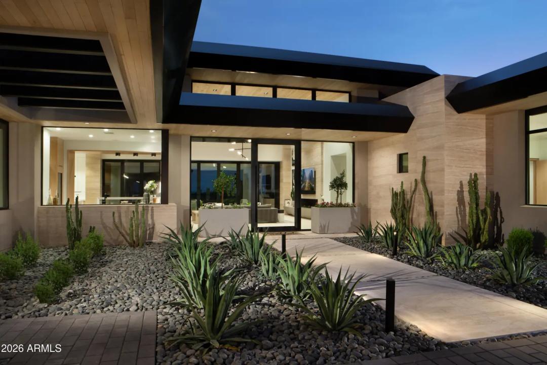 Real Estate Picture 2