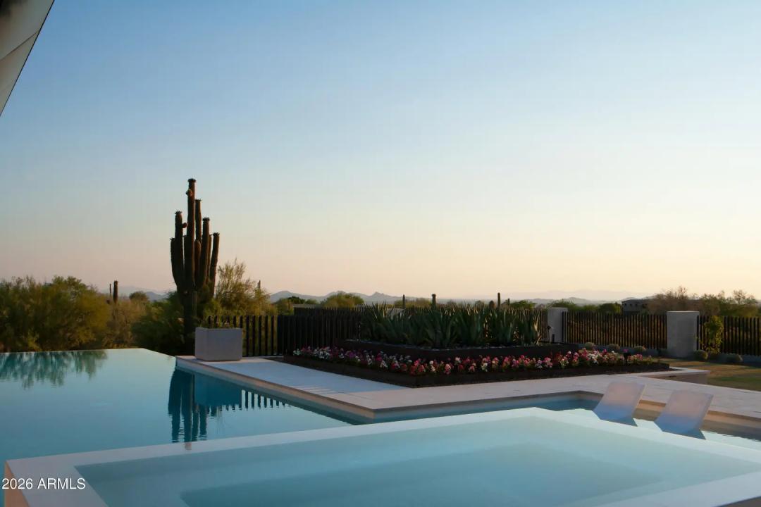 Real Estate Picture 31