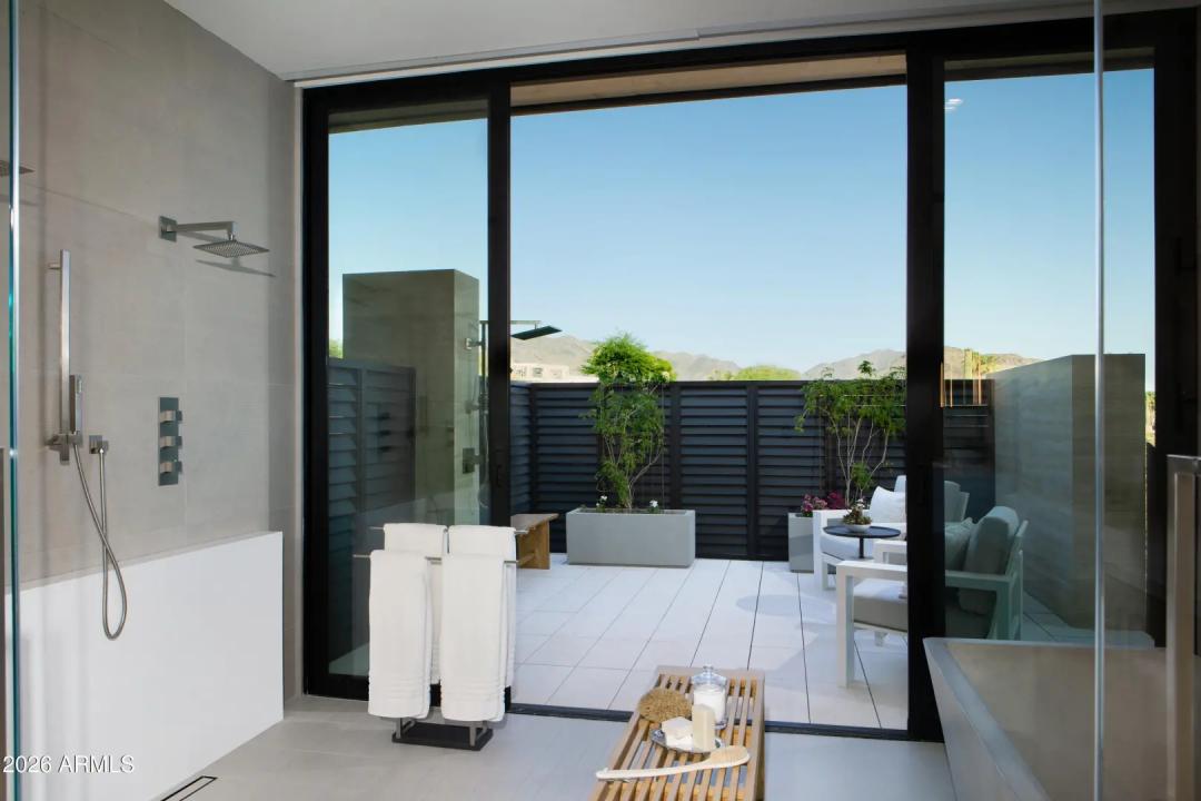 Real Estate Picture 46