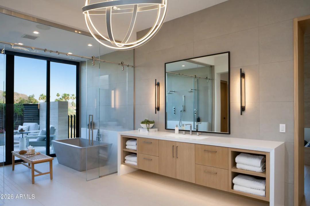 Real Estate Picture 48
