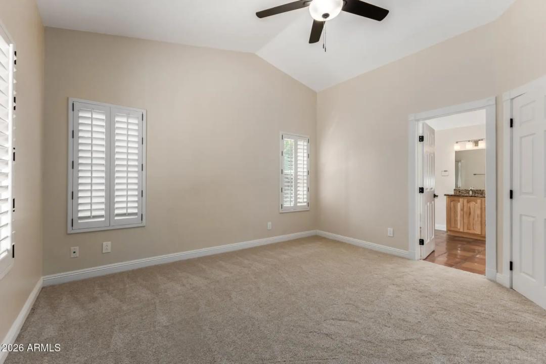 Real Estate Picture 20