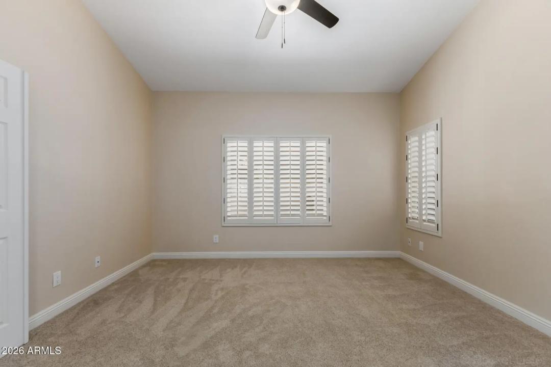 Real Estate Picture 22
