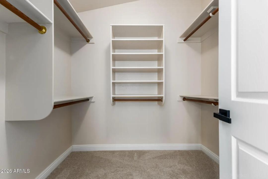 Real Estate Picture 25