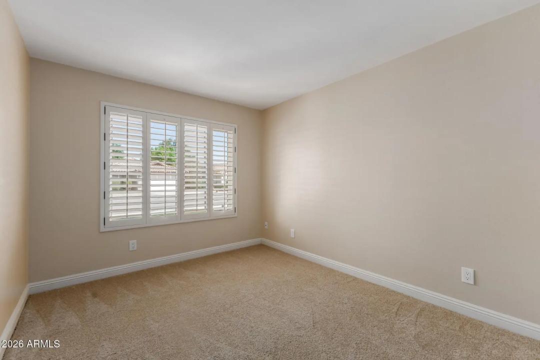 Real Estate Picture 30