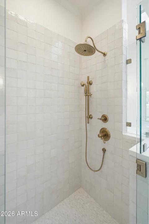 Real Estate Picture 21