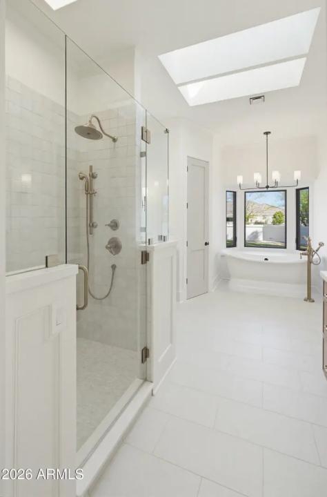 Real Estate Picture 22