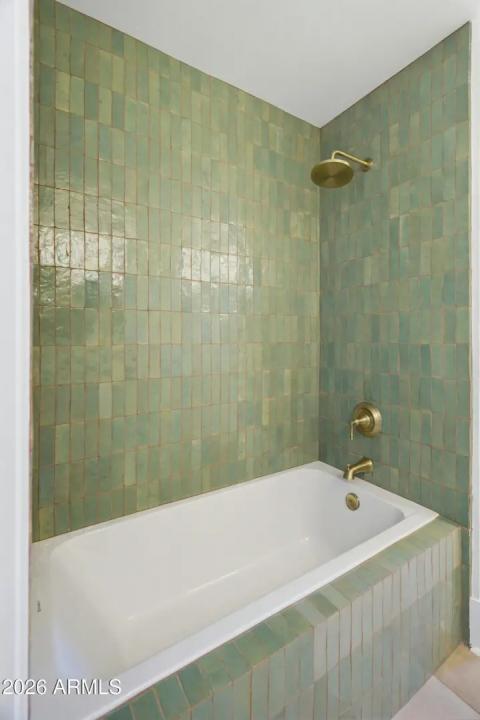 Real Estate Picture 26