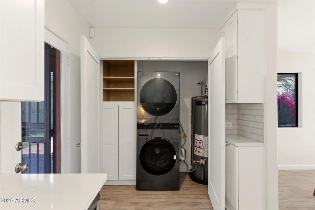 Real Estate Picture 10