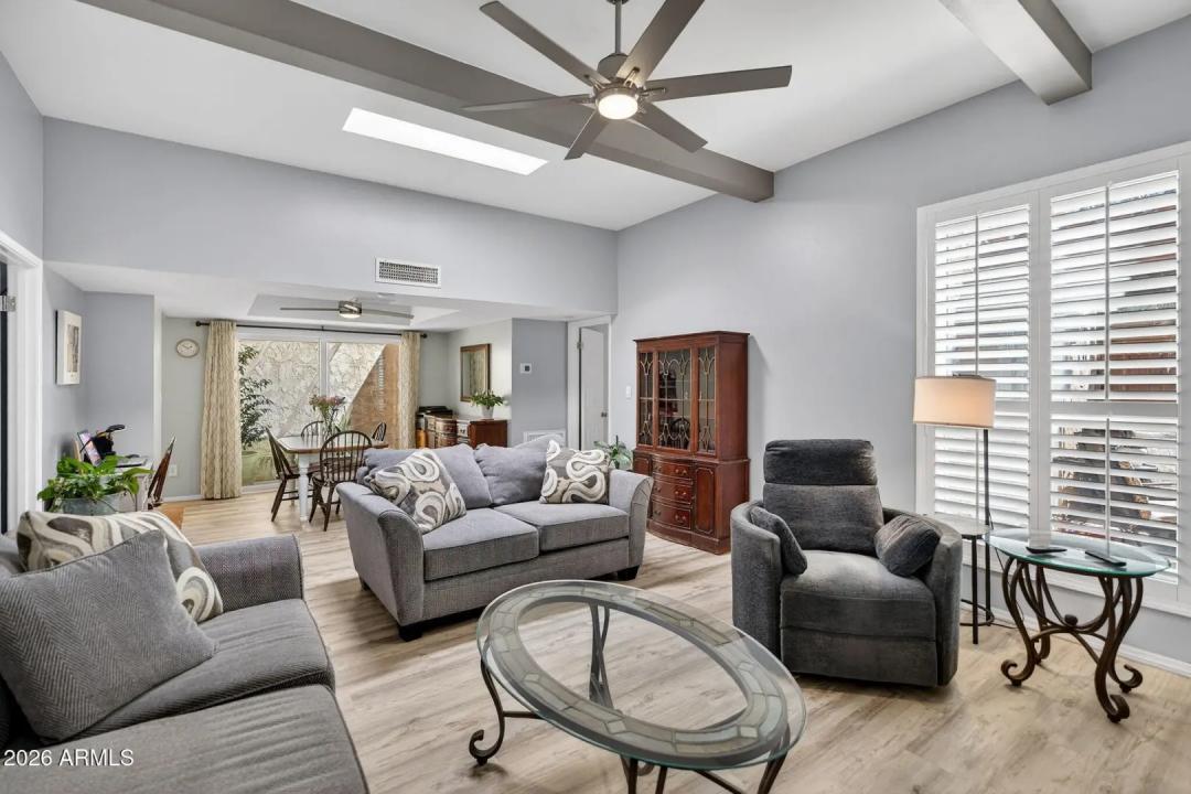 Real Estate Picture 2