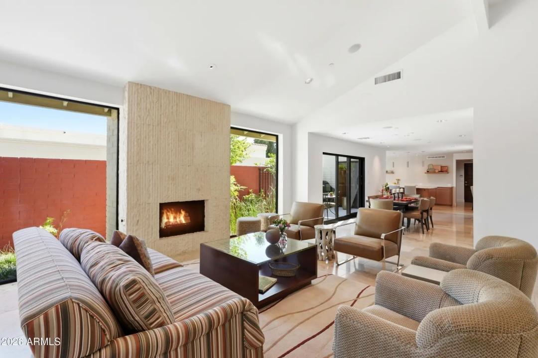 Real Estate Picture 9