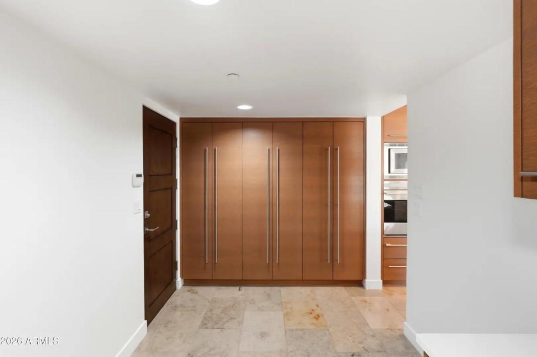 Real Estate Picture 21