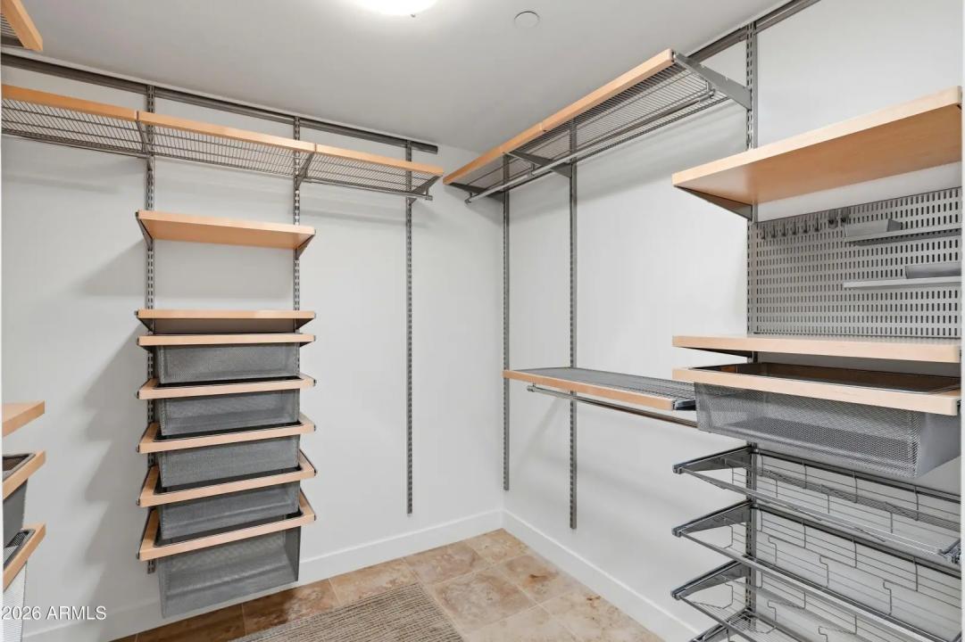 Real Estate Picture 28