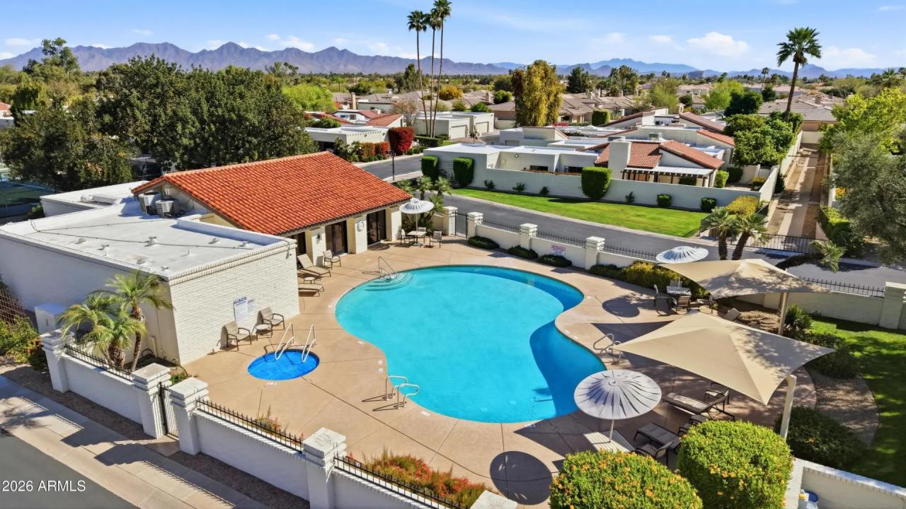 Real Estate Picture 45