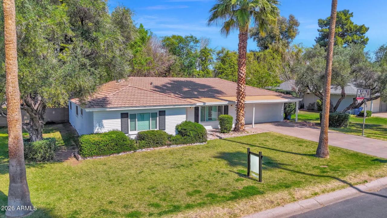 Real Estate Picture 2